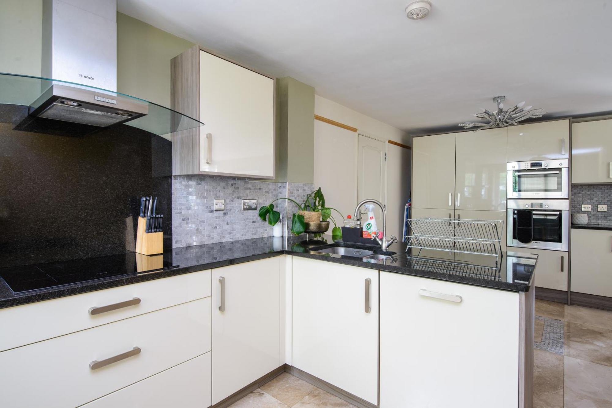 Deluxe 4 Or 5 Bed House With Hot Tub, Cinema Room Sleeps 15 Saffron Walden Exteriér fotografie