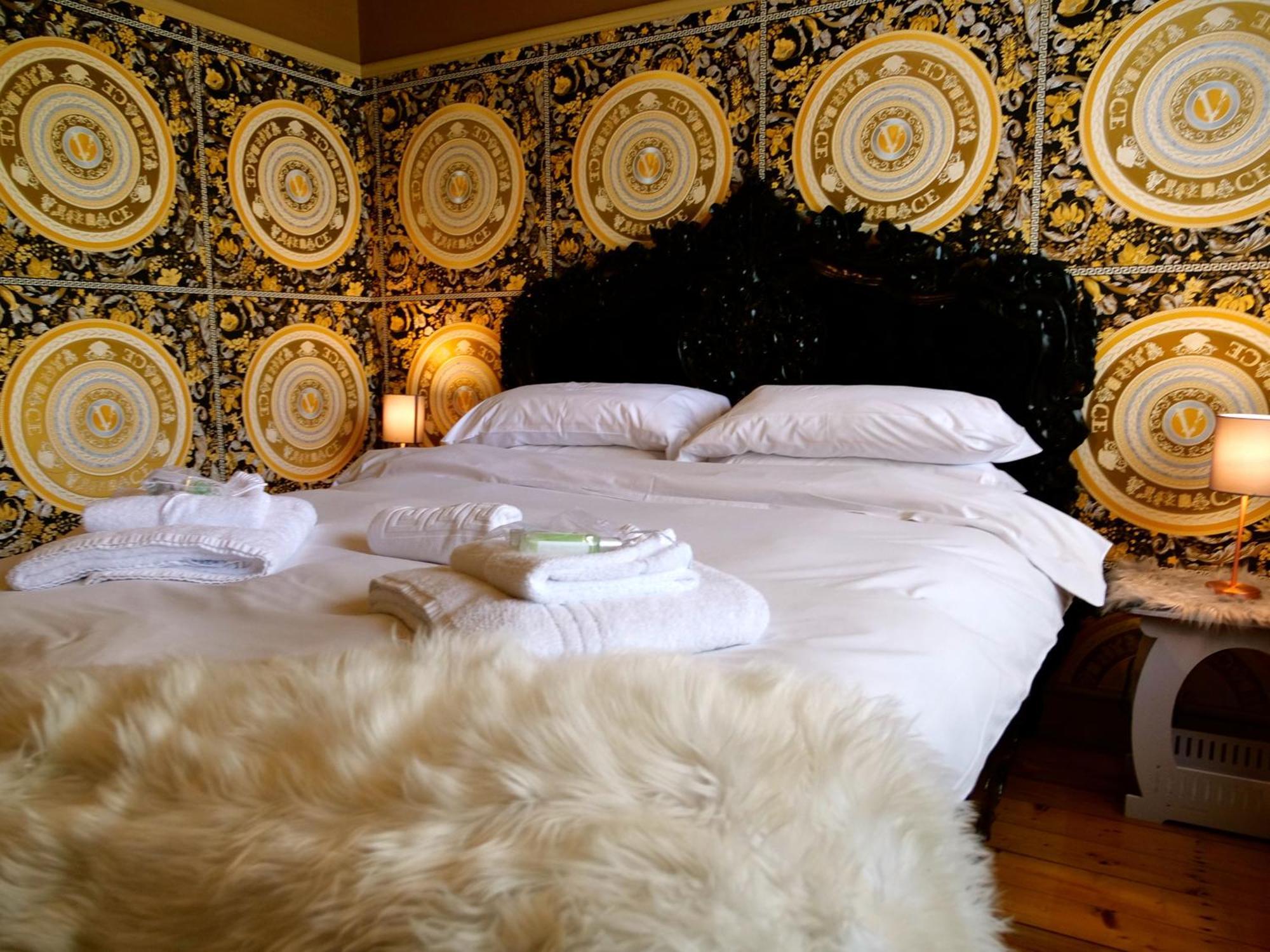Deluxe 4 Or 5 Bed House With Hot Tub, Cinema Room Sleeps 15 Saffron Walden Exteriér fotografie
